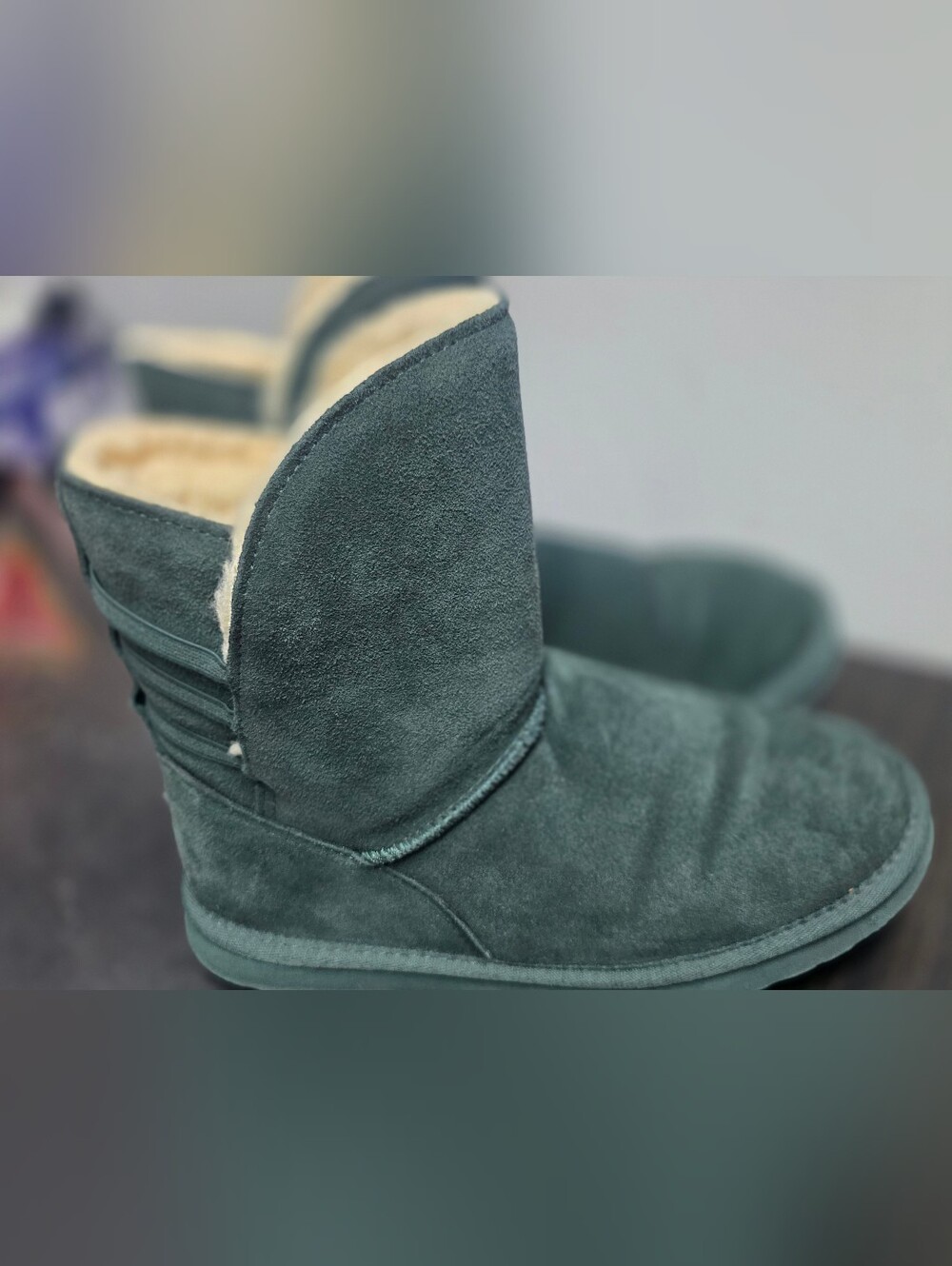 BearPaw Dark Green Suede-Look  Booties